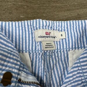 Vineyard Vines striped whale shorts size 6